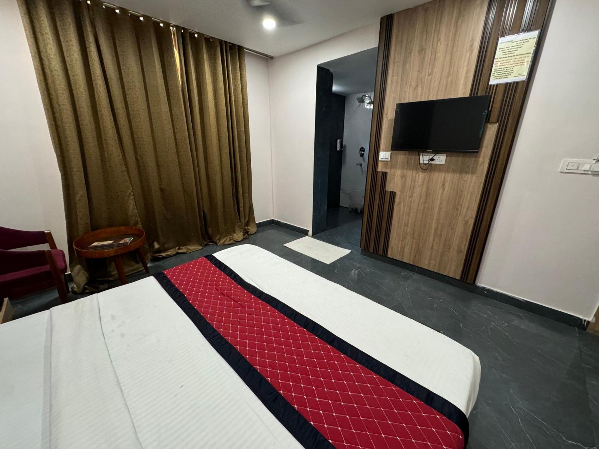 Namay Inn By T And M Hotels Haridwār المظهر الخارجي الصورة